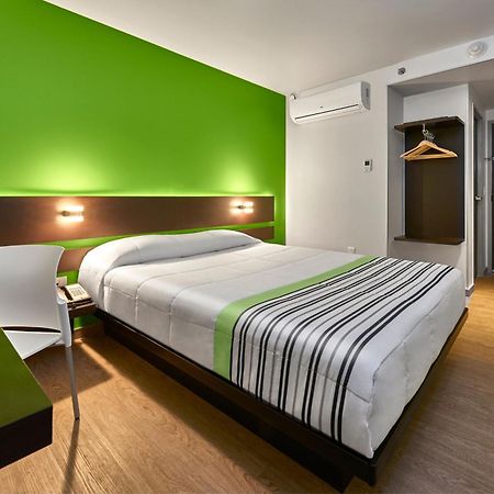 City Express Junior By Marriott Puebla Angelopolis Exterior photo